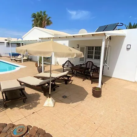 La Estrella Puerto Del Carmen Villa