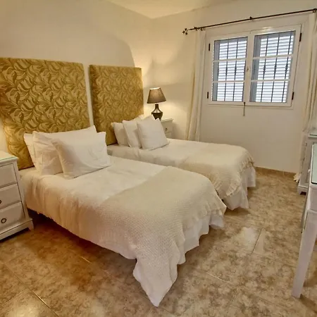 Villa La Estrella Puerto Del Carmen